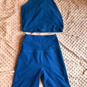 Beyond Yoga High-Waist Active shorts and matching top- Space Dye